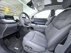 XPeng G6 625 Long Range Max Tech Edition - ფოტო 5