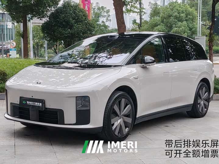 Li Auto i8 Standard Edition - ავტომობილი ჩინეთიდან