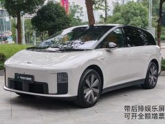 Li Auto i8 Standard Edition - ფოტო 1