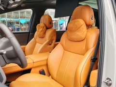 Li Auto i8 Standard Edition - ფოტო 13