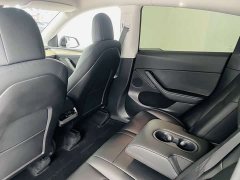Tesla Model Y Standard Range RWD - ფოტო 12