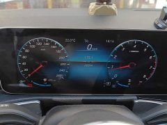 Mercedes-Benz GLB 200 Fashion Edition - ფოტო 14