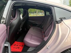 Xiaomi SU7 Rear-Wheel Drive Standard Edition - ფოტო 11