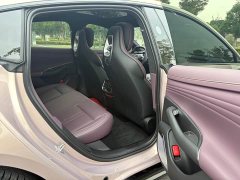 Xiaomi SU7 Rear-Wheel Drive Standard Edition - ფოტო 13