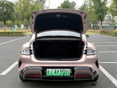 Xiaomi SU7 Rear-Wheel Drive Standard Edition - ფოტო 14
