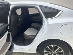 BYD Qin PLUS Glory Edition DM-i 55KM Leading - ფოტო 16