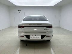 BYD Qin PLUS Glory Edition DM-i 55KM Leading - ფოტო 4