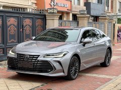 Toyota Avalon 2.0L XLE Premium Edition - ფოტო 1