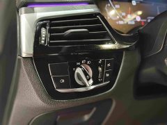 BMW 5 Series 530Li Luxury M Sport Package - ფოტო 14