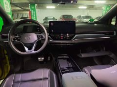 Volkswagen ID.4 X Pure Long Range - ფოტო 11