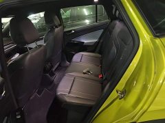 Volkswagen ID.4 X Pure Long Range - ფოტო 19