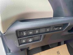 Toyota Sienna 2023 2.5L Hybrid Premium Edition - ფოტო 11