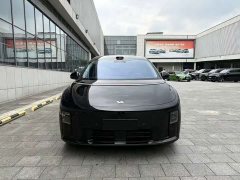 Li Auto i8 Standard Edition - ფოტო 2