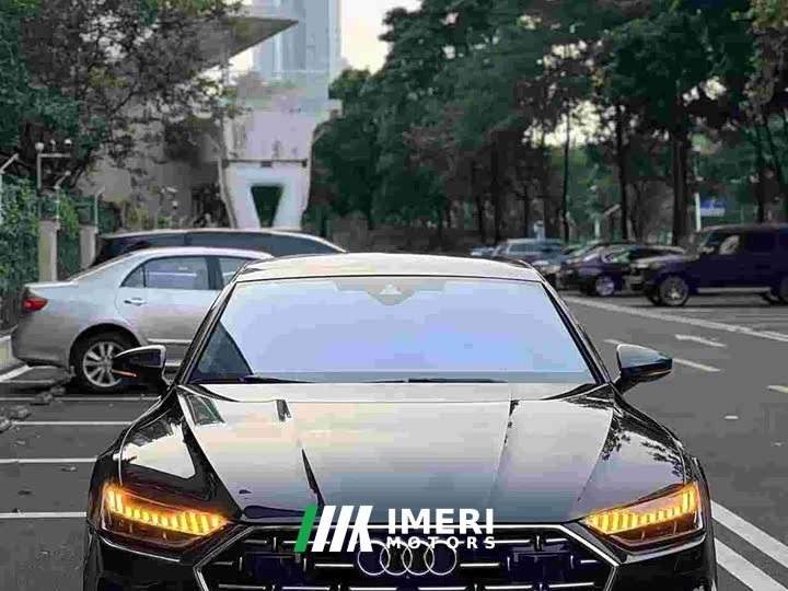 Audi A7L 45TFSI S-line Dream Edition Fluid Crystal Package - ავტომობილი ჩინეთიდან