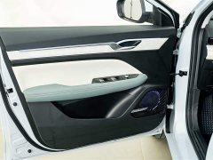 Geely Emgrand L HiP 1.5TD-DHT Pro 100KM Super Smart - ფოტო 17
