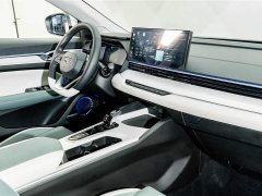 Geely Emgrand L HiP 1.5TD-DHT Pro 100KM Super Smart - ფოტო 18
