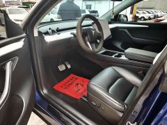 Tesla Model Y Long Range All-Wheel Drive - ფოტო 3