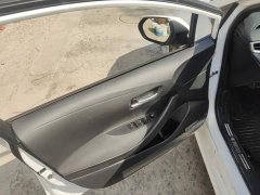 Toyota Corolla 1.8L CVT Luxury - ფოტო 7