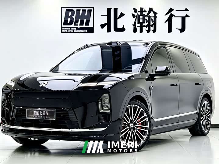 NIO ES8 Six-Seat Executive Signature Edition