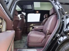 NIO ES8 Six-Seat Executive Signature Edition - ფოტო 11
