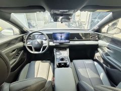 BYD Qin L DM-i Smart Drive Edition 120KM Superior - ფოტო 10