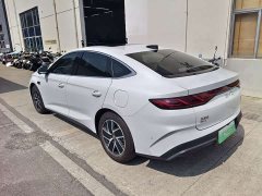 BYD Qin L DM-i Smart Drive Edition 120KM Superior - ფოტო 4