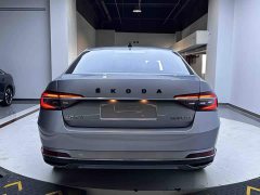 Skoda Superb TSI280 DSG Prestige - ფოტო 5
