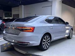 Skoda Superb TSI280 DSG Prestige - ფოტო 6