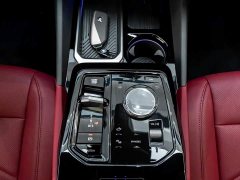 BMW 5 Series 525Li M Sport Package - ფოტო 18