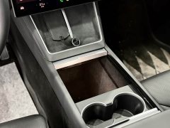 Tesla Model Y L Long Range All-Wheel Drive - ფოტო 13