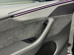 Tesla Model Y L Long Range All-Wheel Drive - ფოტო 14