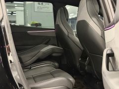 Tesla Model Y L Long Range All-Wheel Drive - ფოტო 9