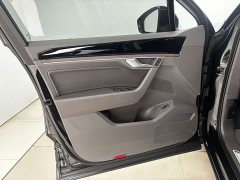 Volkswagen Touareg 2023 2.0TSI Sharp Elegance Edition - ფოტო 13