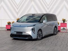 Buick Zhijing Shijia Luxury Edition - ფოტო 1