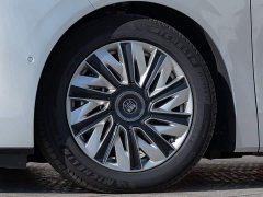 Buick Zhijing Shijia Luxury Edition - ფოტო 8