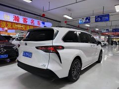 Toyota 2021 Sienna 2.5L Hybrid FWD XLE 7-Seater US Spec - ფოტო 4