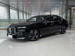 BMW 7 Series 2023 Facelift 740Li Luxury M Sport Package - ფოტო 1