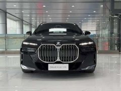 BMW 7 Series 2023 Facelift 740Li Luxury M Sport Package - ფოტო 2