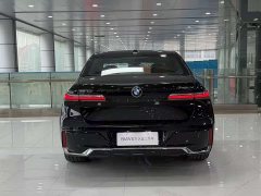 BMW 7 Series 2023 Facelift 740Li Luxury M Sport Package - ფოტო 5