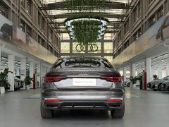 Audi A4L 40 TFSI Fashion Dynamic - ფოტო 4