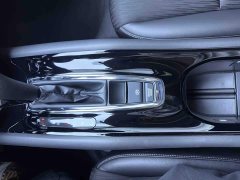 Honda Vezel 1.5L CVT Phantom Night Pioneer Edition - ფოტო 16