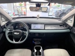 Geely Geometry E Firefly 2023 401KM Linglong Tiger 5-Seater - ფოტო 9