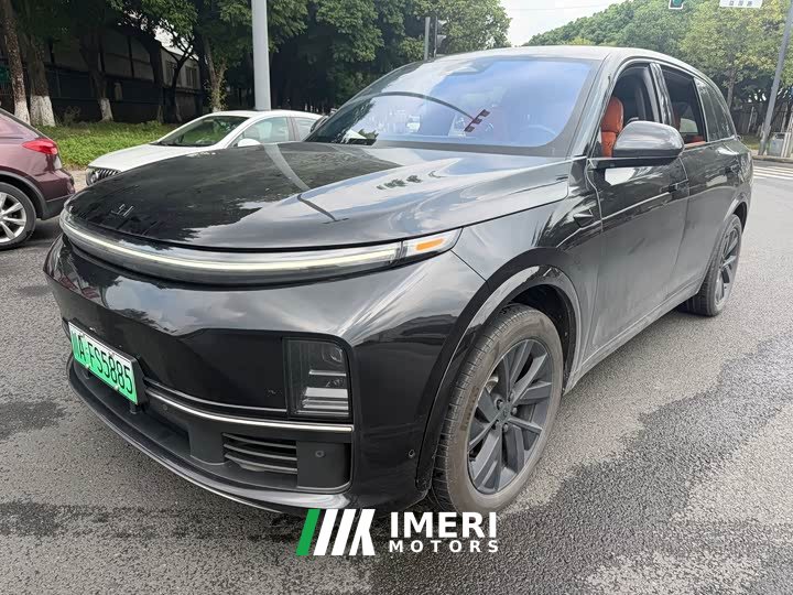 Li Auto L7 Pro - ავტომობილი ჩინეთიდან