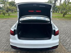 Audi A4L 40 TFSI Luxury Dynamic - ფოტო 19
