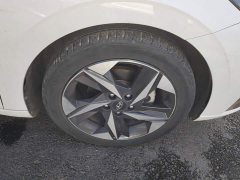 Hyundai Elantra 2021 1.5L CVT Luxury - ფოტო 6