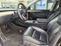 Tesla Model Y Rear-Wheel Drive - ფოტო 4