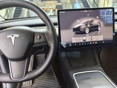 Tesla Model Y Rear-Wheel Drive - ფოტო 5