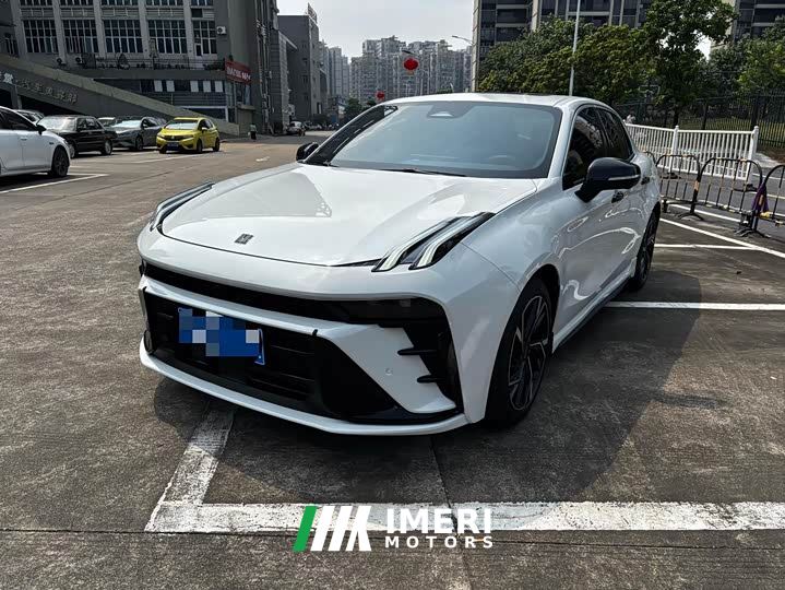Lynk & Co 03 1.5T DCT Champion Edition Pro