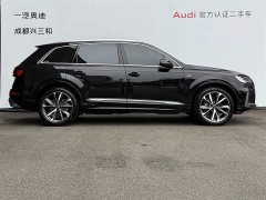 Audi Q7 2023 55 TFSI quattro S line Sport - ფოტო 2