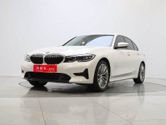 BMW 3 Series 2022 320i Sports Package - ფოტო 1